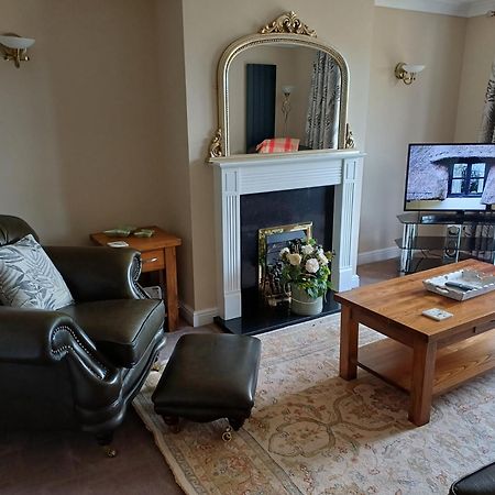 קולווין ביי 3-Bed Bungalow Near Conwy Valley Close To Castle מראה חיצוני תמונה