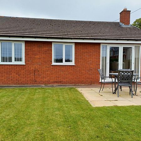 קולווין ביי 3-Bed Bungalow Near Conwy Valley Close To Castle מראה חיצוני תמונה