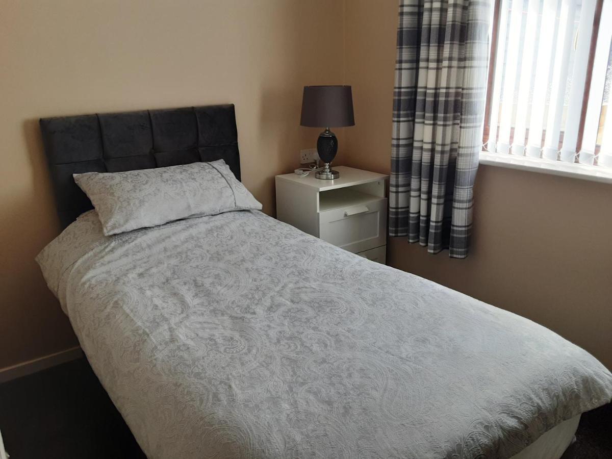 קולווין ביי 3-Bed Bungalow Near Conwy Valley Close To Castle מראה חיצוני תמונה